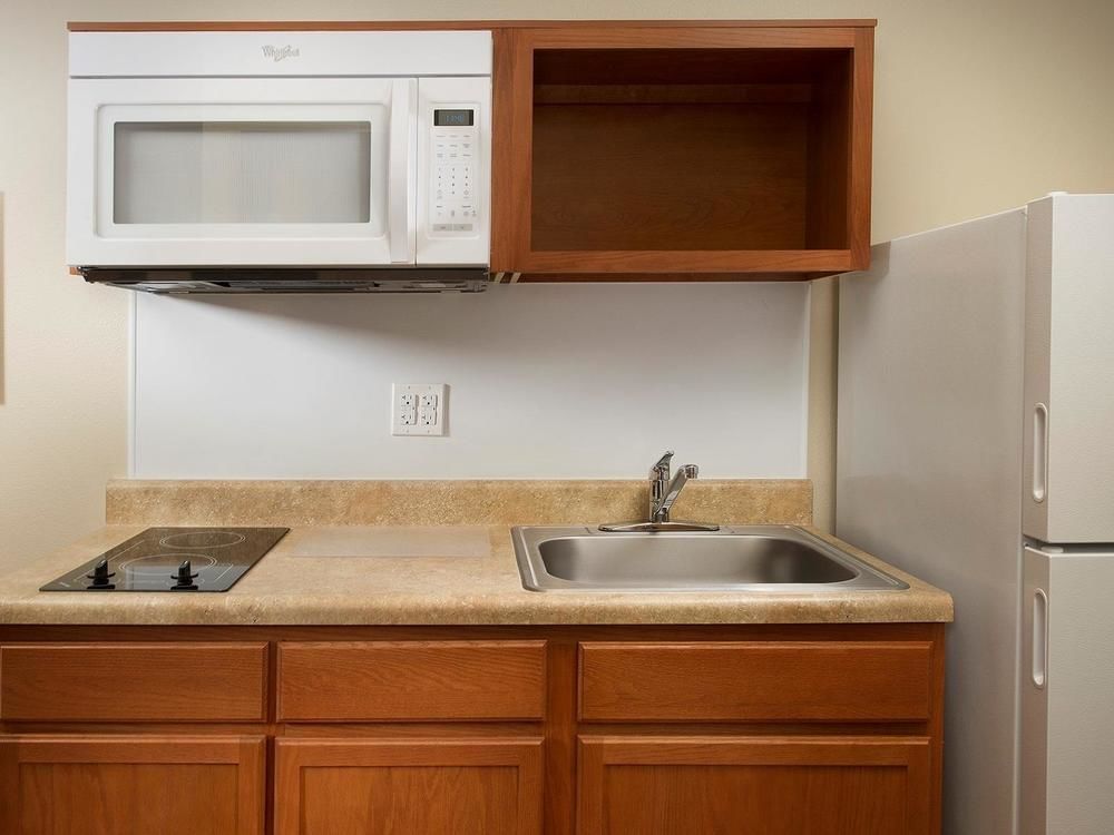 Extended Stay America Select Suites - Omaha - Southwest La Vista Екстер'єр фото
